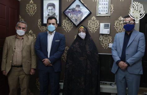 دیدار صمیمانه مسئولین واحد تهران غرب با خانواده شهید مدافع حرم